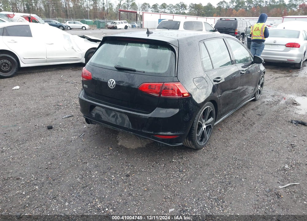 2015 VOLKSWAGEN GTI VIN: 3VW4T7AU4FM098195