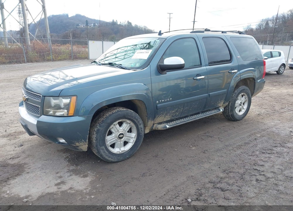 2008 CHEVROLET TAHOE LT VIN: 1GNFK13038R112151