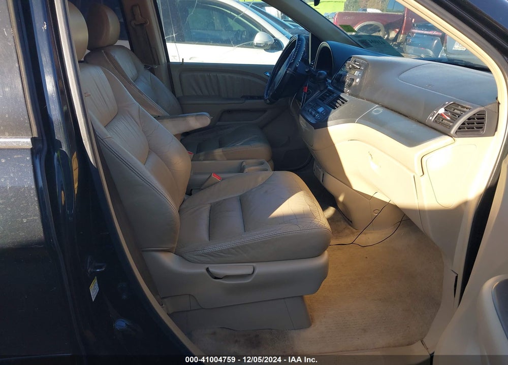 2006 HONDA ODYSSEY EX-L VIN: 5FNRL38696B454251