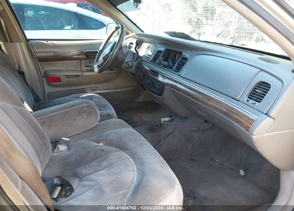 1999 MERCURY GRAND MARQUIS GS VIN: 2MEFM74W4XX618471