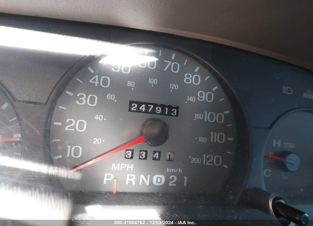 1999 MERCURY GRAND MARQUIS GS VIN: 2MEFM74W4XX618471