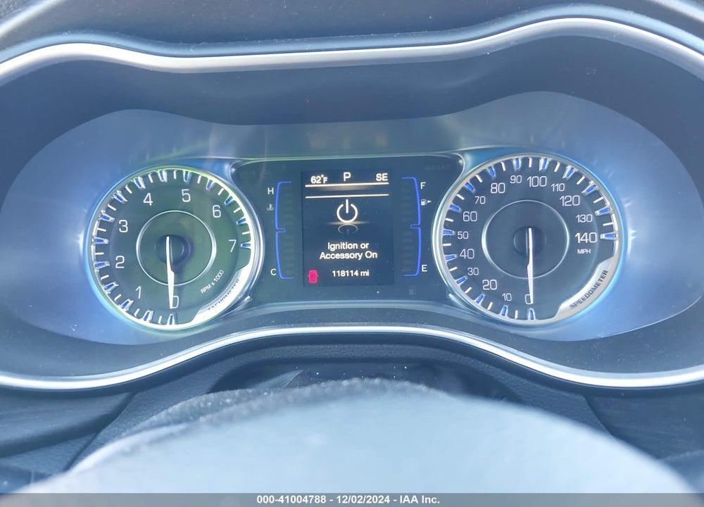 2016 CHRYSLER 200 LIMITED VIN: 1C3CCCAG5GN117771