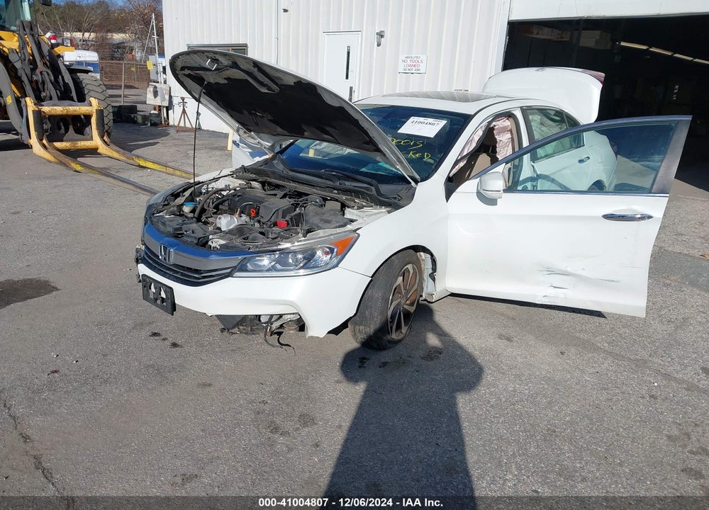 2016 HONDA ACCORD EX-L VIN: 1HGCR2F82GA220774