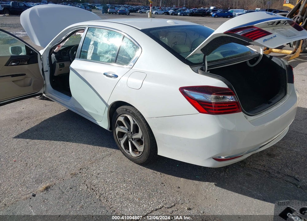 2016 HONDA ACCORD EX-L VIN: 1HGCR2F82GA220774