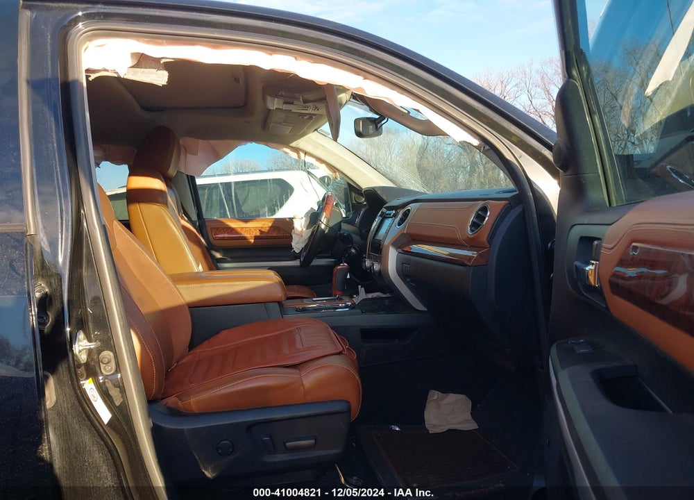 2019 TOYOTA TUNDRA 1794 5.7L V8 VIN: 5TFAY5F16KX813654