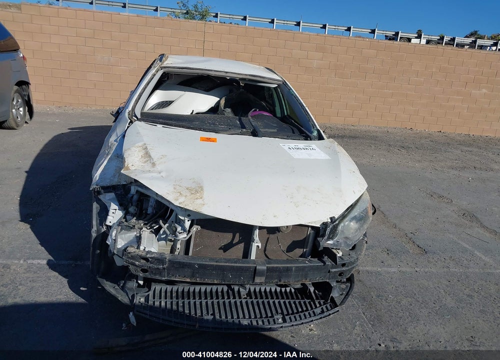 2015 TOYOTA COROLLA VIN: 5YFBPRHE8FP231509