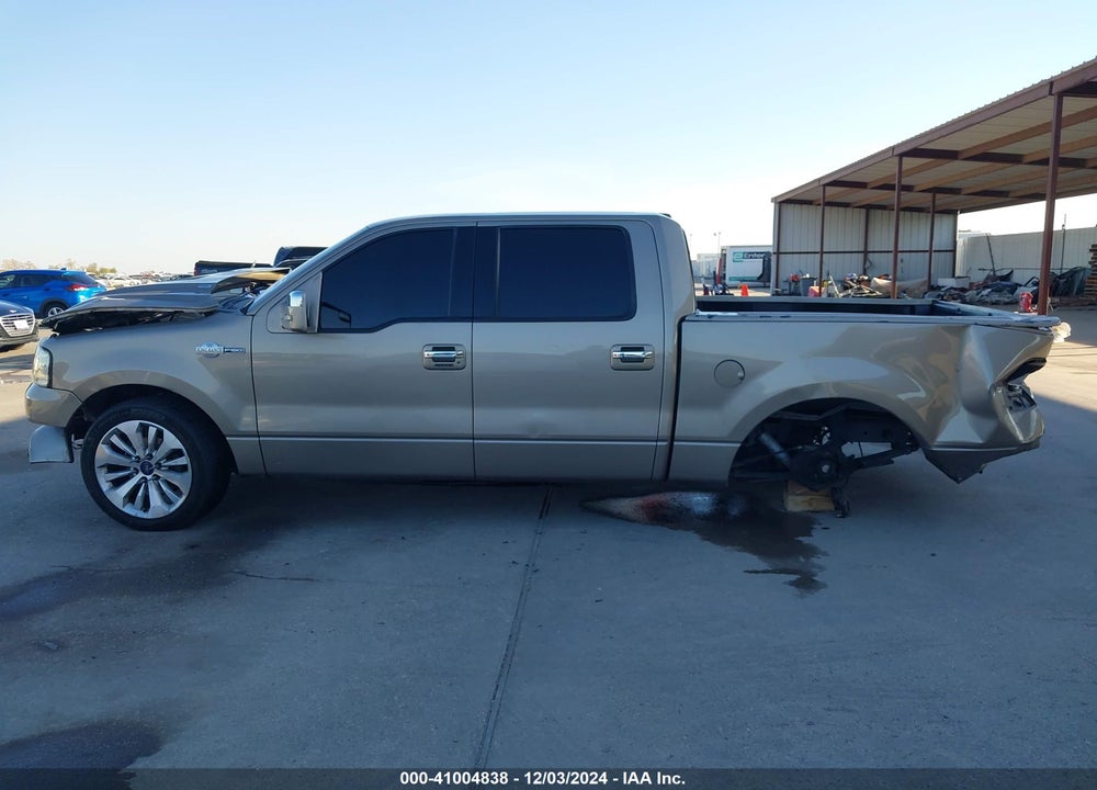 2004 FORD F-150 XLT VIN: 1FTRW12W24KC50881