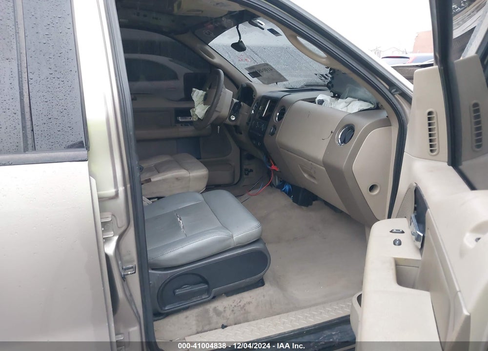 2004 FORD F-150 XLT VIN: 1FTRW12W24KC50881