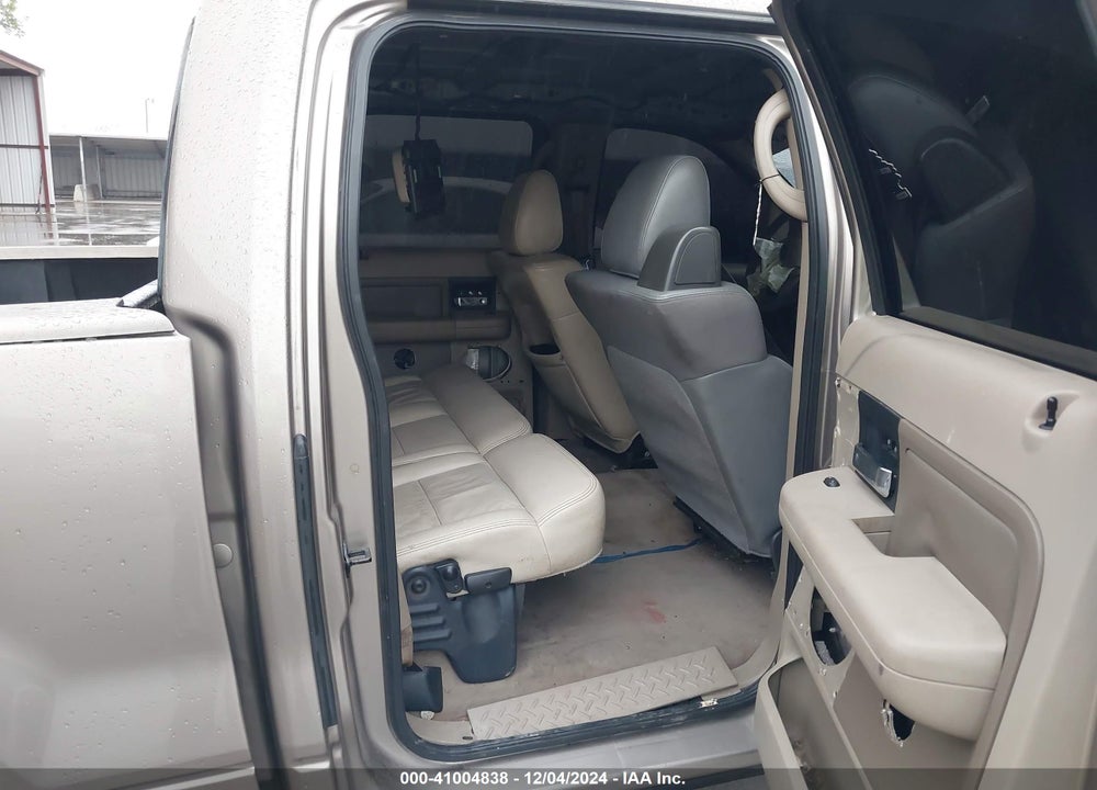 2004 FORD F-150 XLT VIN: 1FTRW12W24KC50881