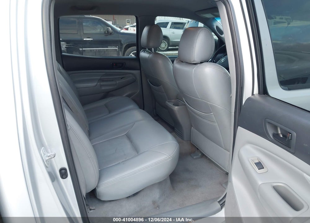 2005 TOYOTA TACOMA DOUBLE CAB VIN: 5TELU42N45Z088253
