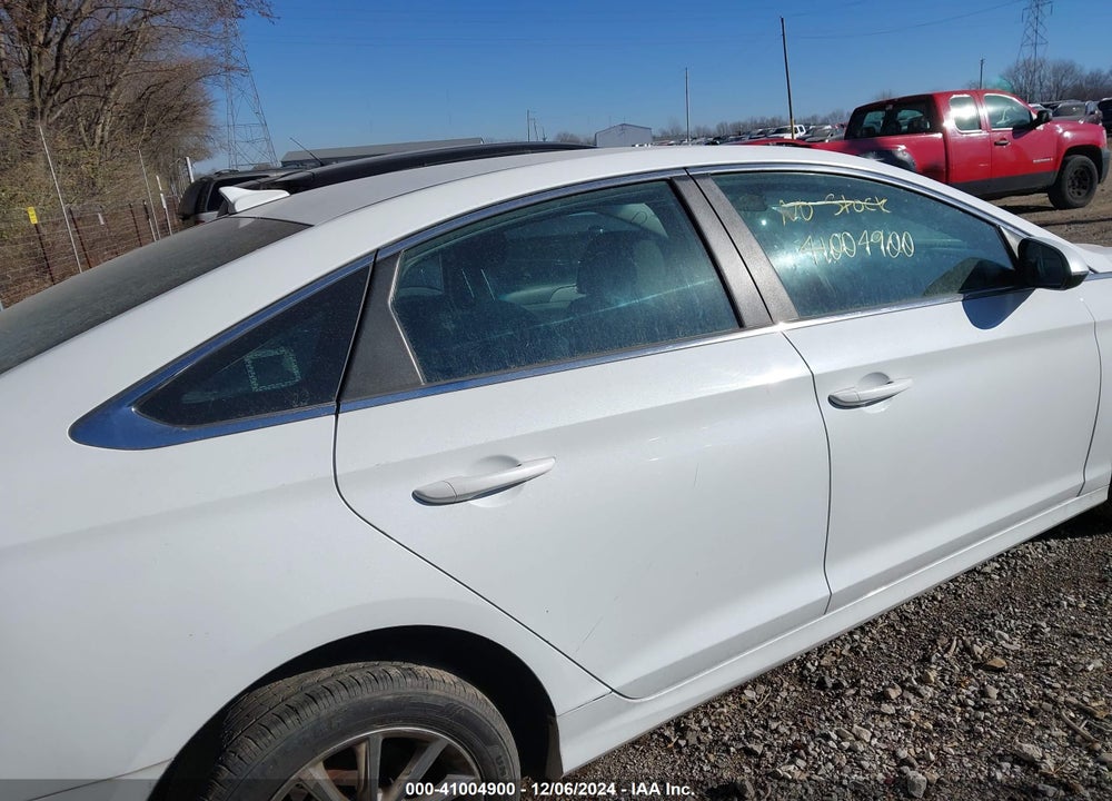 2018 HYUNDAI SONATA SE VIN: 5NPE24AF2JH725145