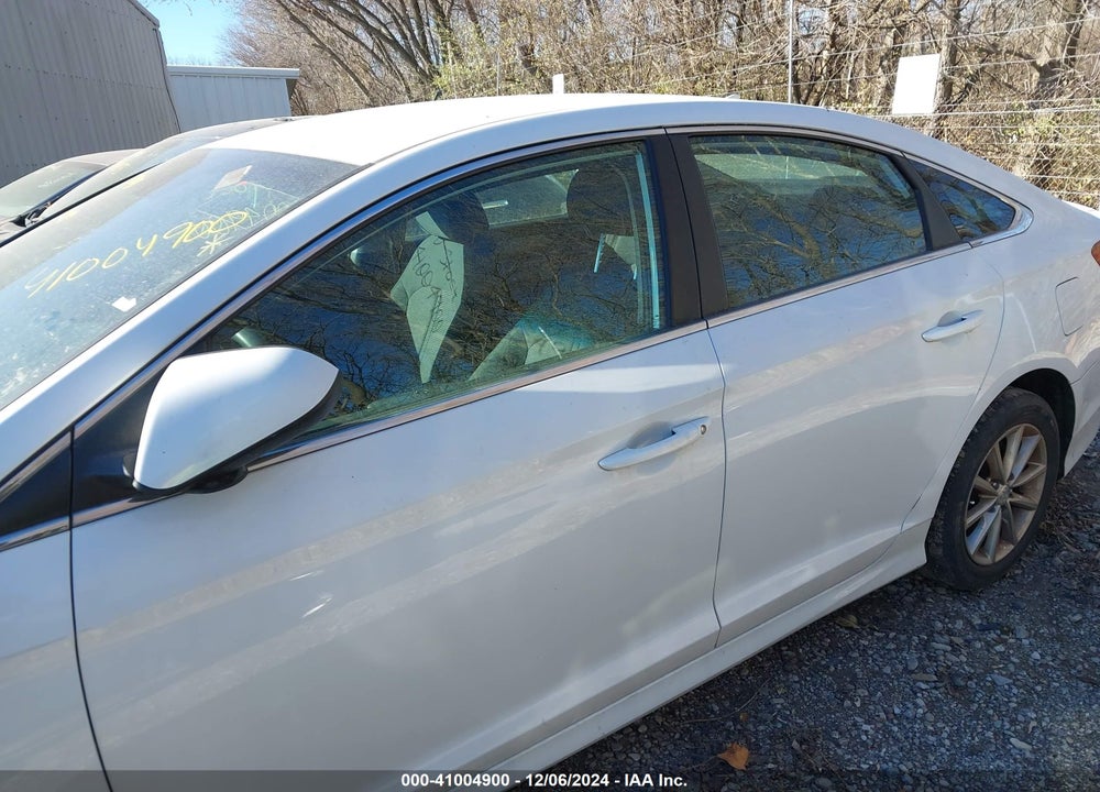 2018 HYUNDAI SONATA SE VIN: 5NPE24AF2JH725145