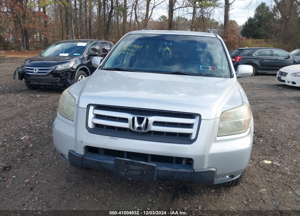 2006 HONDA PILOT EX VIN: 5FNYF18416B022078