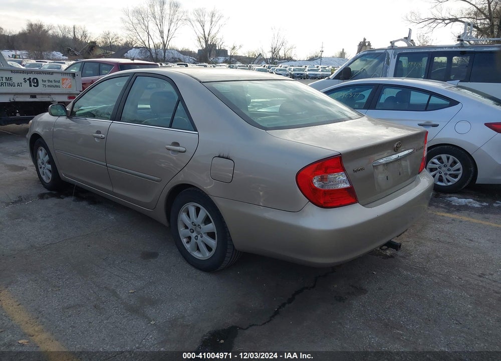 2004 TOYOTA CAMRY XLE VIN: 4T1BE30K14U285198