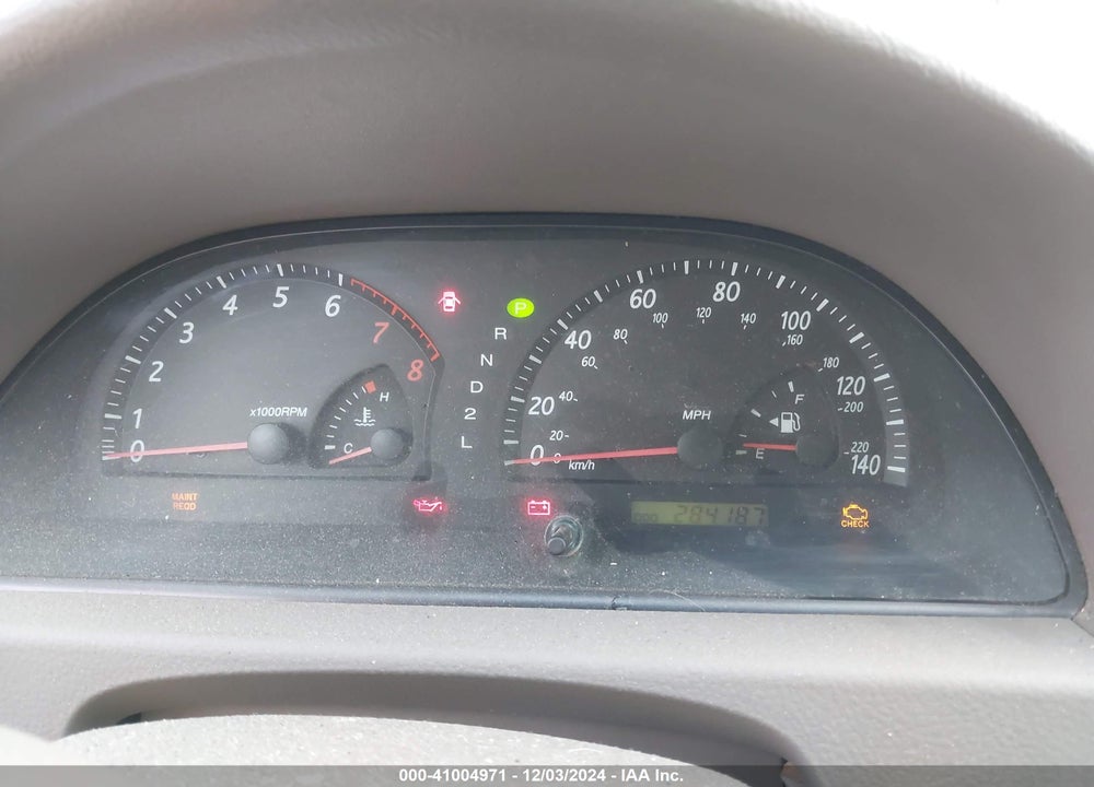 2004 TOYOTA CAMRY XLE VIN: 4T1BE30K14U285198