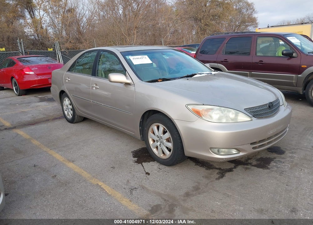 2004 TOYOTA CAMRY XLE VIN: 4T1BE30K14U285198