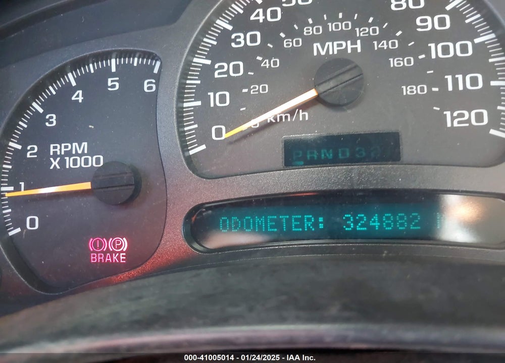 2004 CHEVROLET TAHOE LS VIN: 1GNEC13Z44R269950