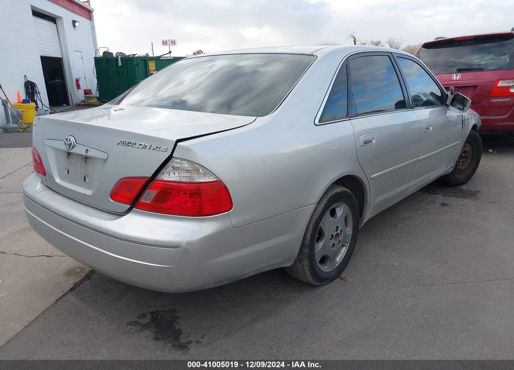 2004 TOYOTA AVALON XLS VIN: 4T1BF28B54U359802