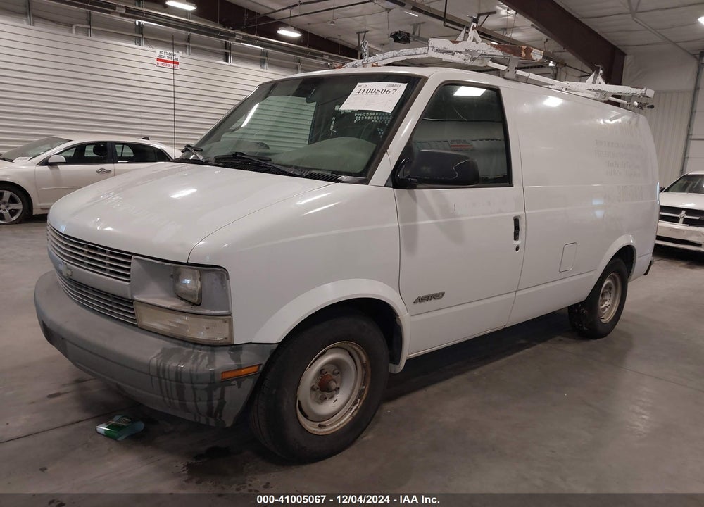 2000 CHEVROLET ASTRO VIN: 1GCDM19W3YB138554