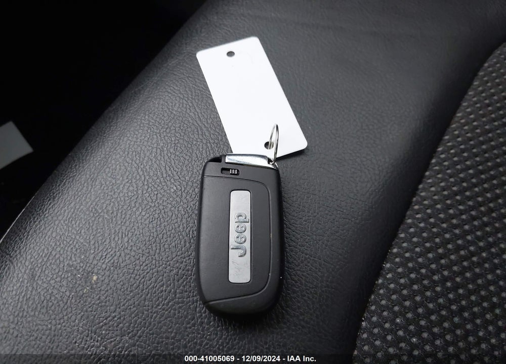 2019 JEEP COMPASS TRAILHAWK 4X4 VIN: 3C4NJDDB0KT729501