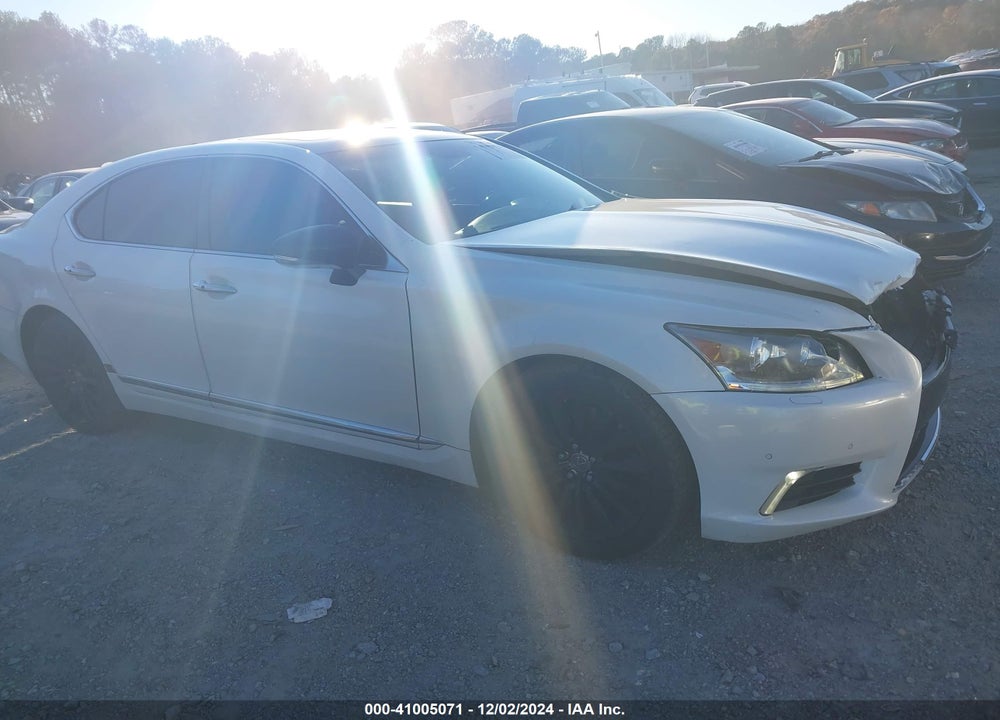 2015 LEXUS LS 460 VIN: JTHCL5EF1F5023411