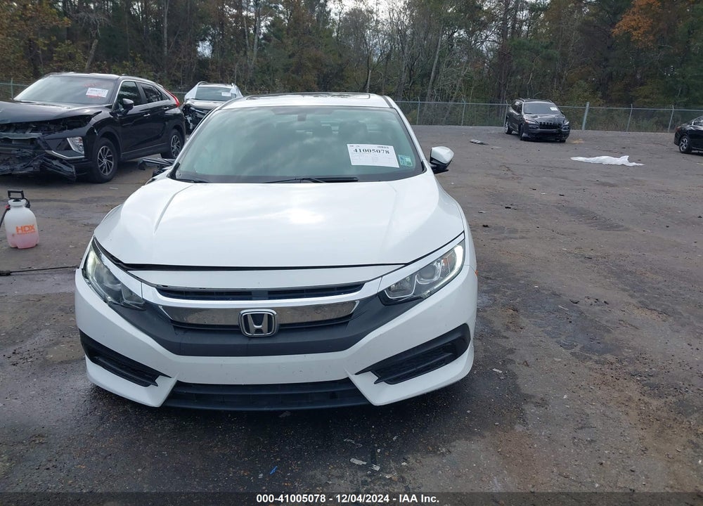 2017 HONDA CIVIC VIN: 19XFC2F75HE004100