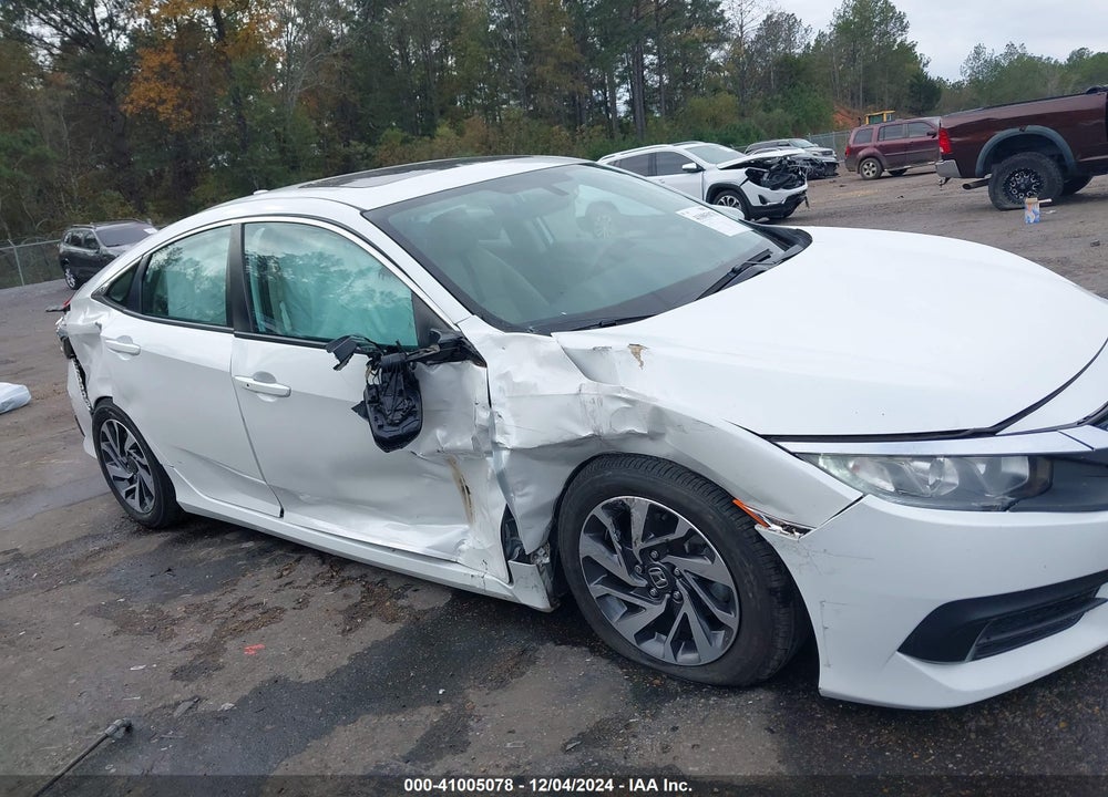 2017 HONDA CIVIC VIN: 19XFC2F75HE004100