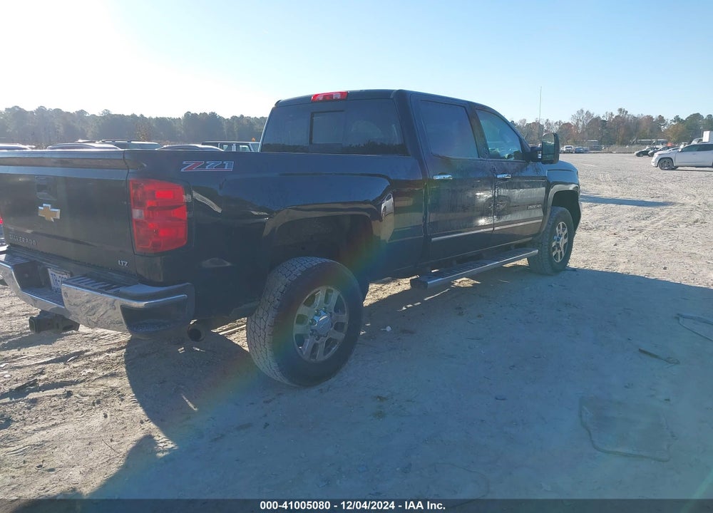 2015 CHEVROLET SILVERADO 2500HD LTZ VIN: 1GC1KWE82FF184640