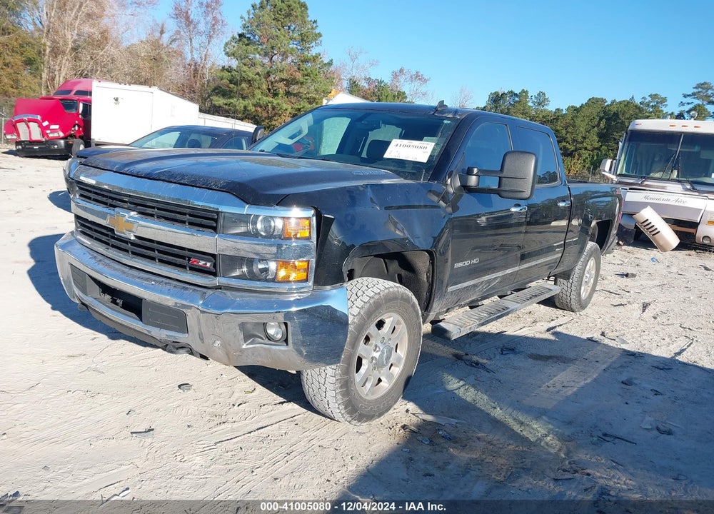 2015 CHEVROLET SILVERADO 2500HD LTZ VIN: 1GC1KWE82FF184640