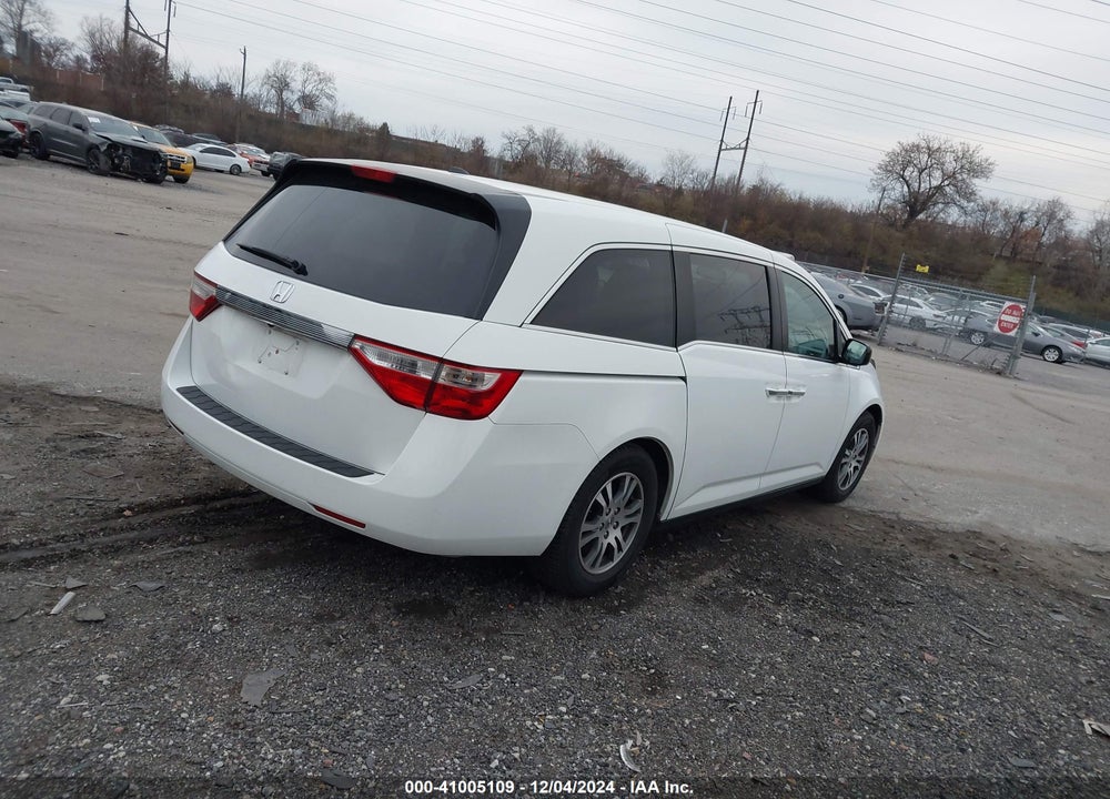 2013 HONDA ODYSSEY EX-L VIN: 5FNRL5H68DB035168