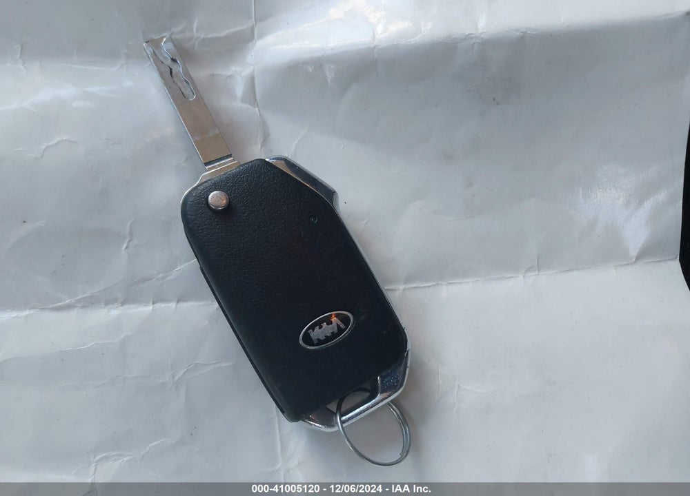 2019 KIA FORTE LXS VIN: 3KPF24AD6KE116505