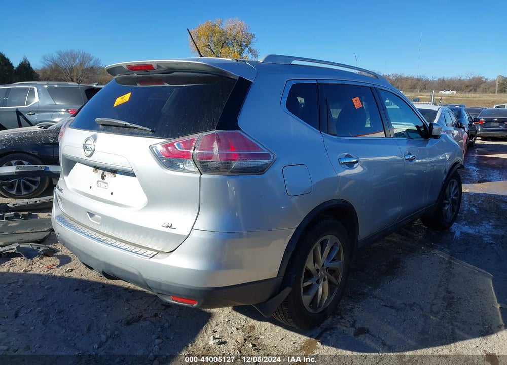 2015 NISSAN ROGUE SL VIN: 5N1AT2MT9FC776321