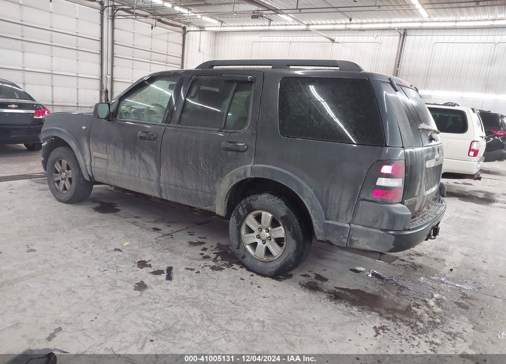 2007 FORD EXPLORER XLT VIN: 1FMEU73867UA89592