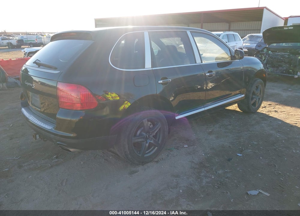 2004 PORSCHE CAYENNE S VIN: WP1AB29P54LA72552