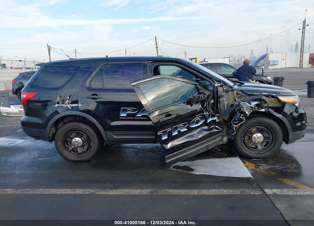 2015 FORD UTILITY POLICE INTERCEPTOR VIN: 1FM5K8AR5FGC52026