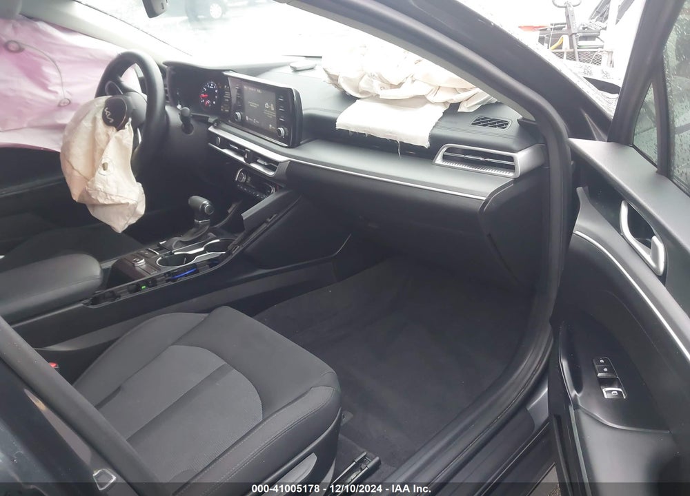 2022 KIA K5 LXS VIN: 5XXG14J27NG127126