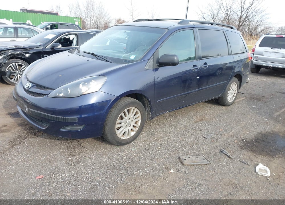 2007 TOYOTA SIENNA LE VIN: 5TDBK23C17S006529