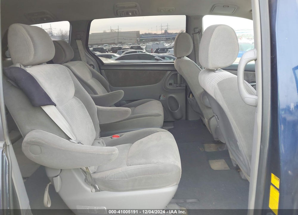 2007 TOYOTA SIENNA LE VIN: 5TDBK23C17S006529