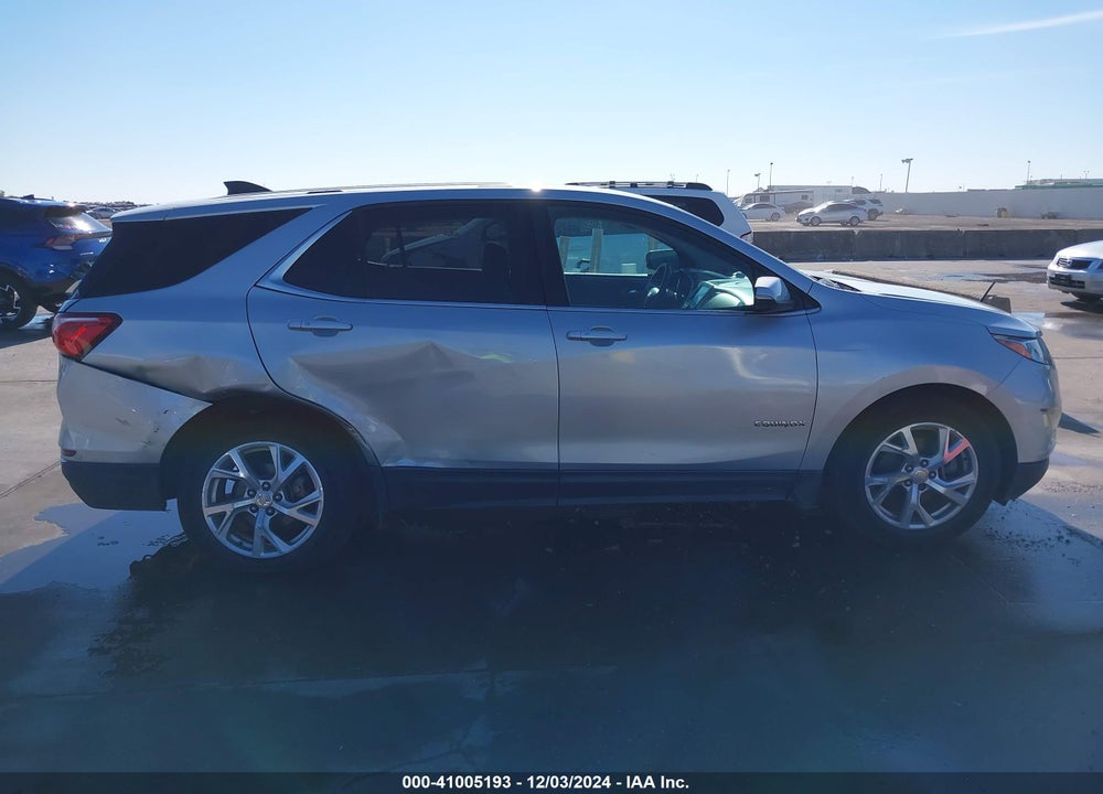 2018 CHEVROLET EQUINOX LT VIN: 2GNAXKEXXJ6227391