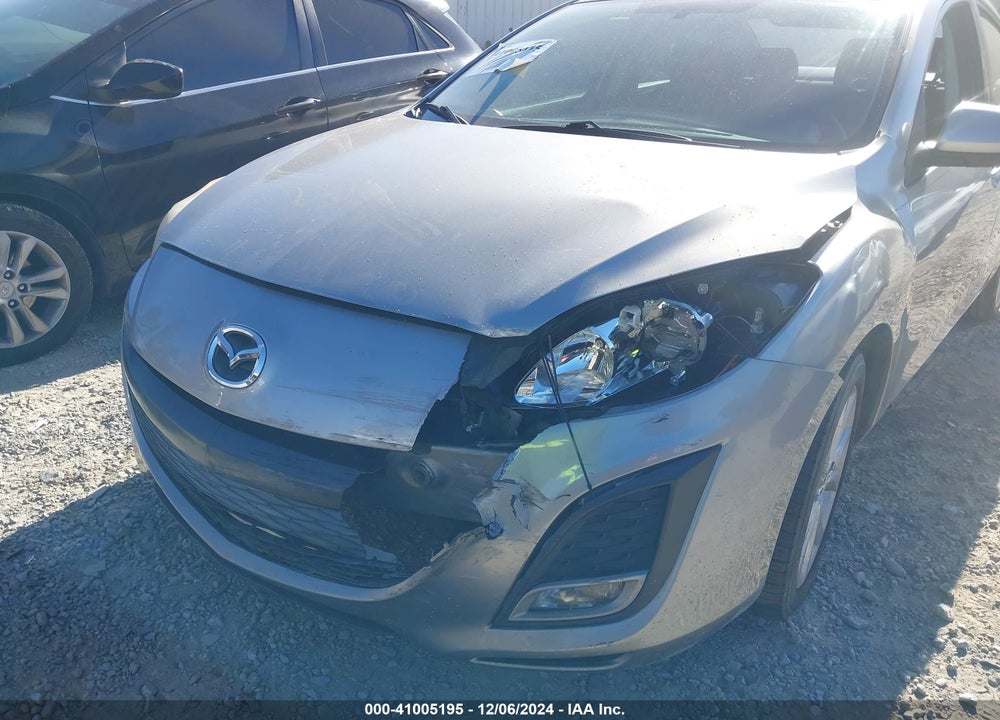 2011 MAZDA 3 S SPORT VIN: JM1BL1U51B1446912