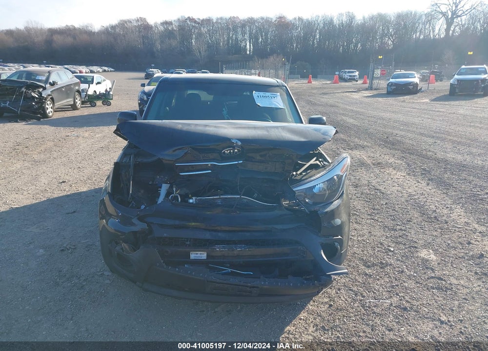2018 KIA SOUL VIN: KNDJN2A24J7582694