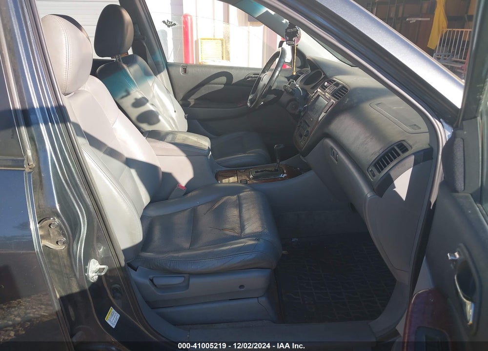 2003 ACURA MDX VIN: 2HNYD18273H538935