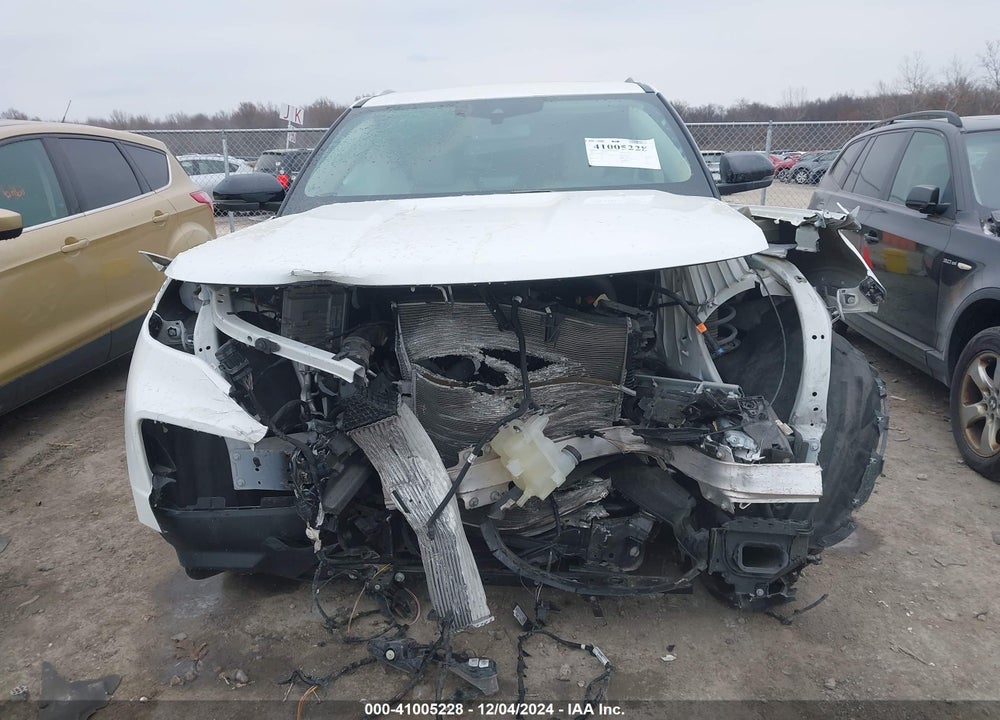 2023 FORD EXPLORER PLATINUM VIN: 1FM5K8HC8PGA28171