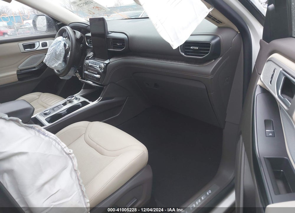 2023 FORD EXPLORER PLATINUM VIN: 1FM5K8HC8PGA28171