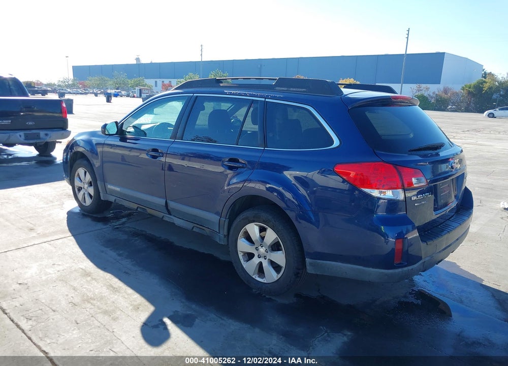 2011 SUBARU OUTBACK 2.5I PREMIUM VIN: 4S4BRBGC8B3427028