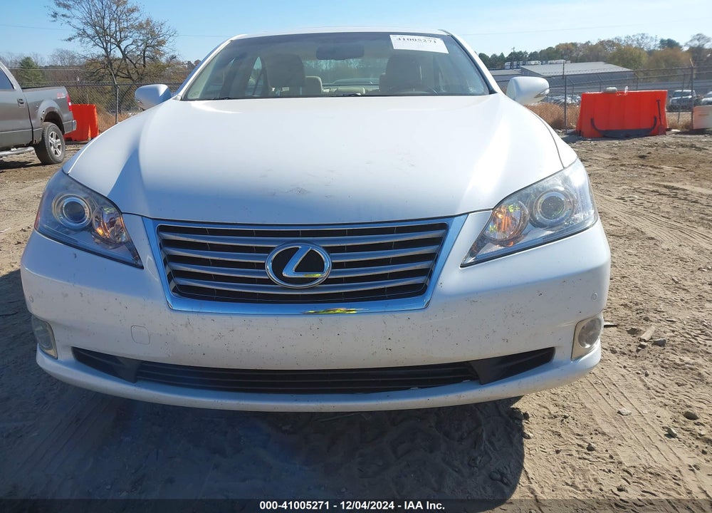 2011 LEXUS ES 350 VIN: JTHBK1EG1B2456044