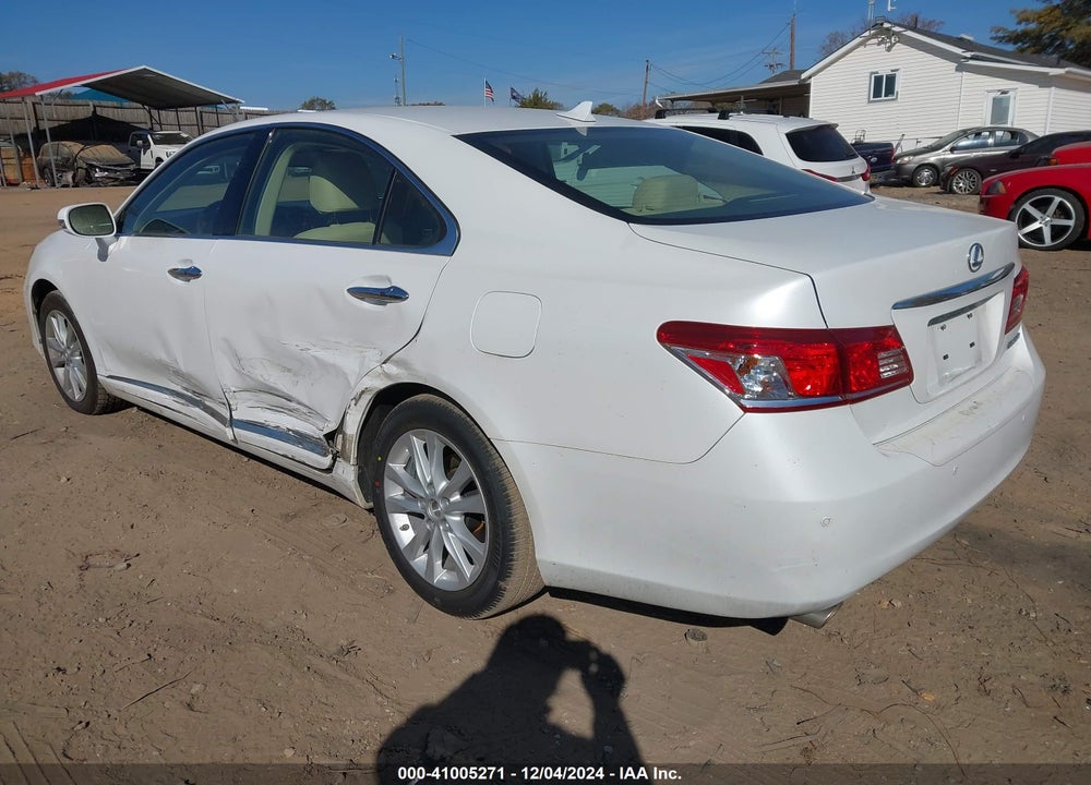 2011 LEXUS ES 350 VIN: JTHBK1EG1B2456044