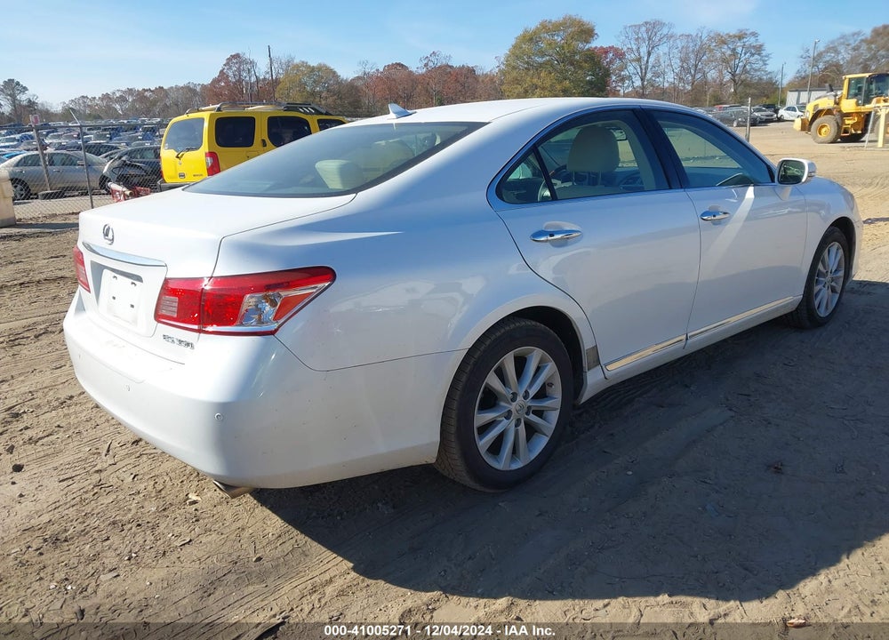 2011 LEXUS ES 350 VIN: JTHBK1EG1B2456044