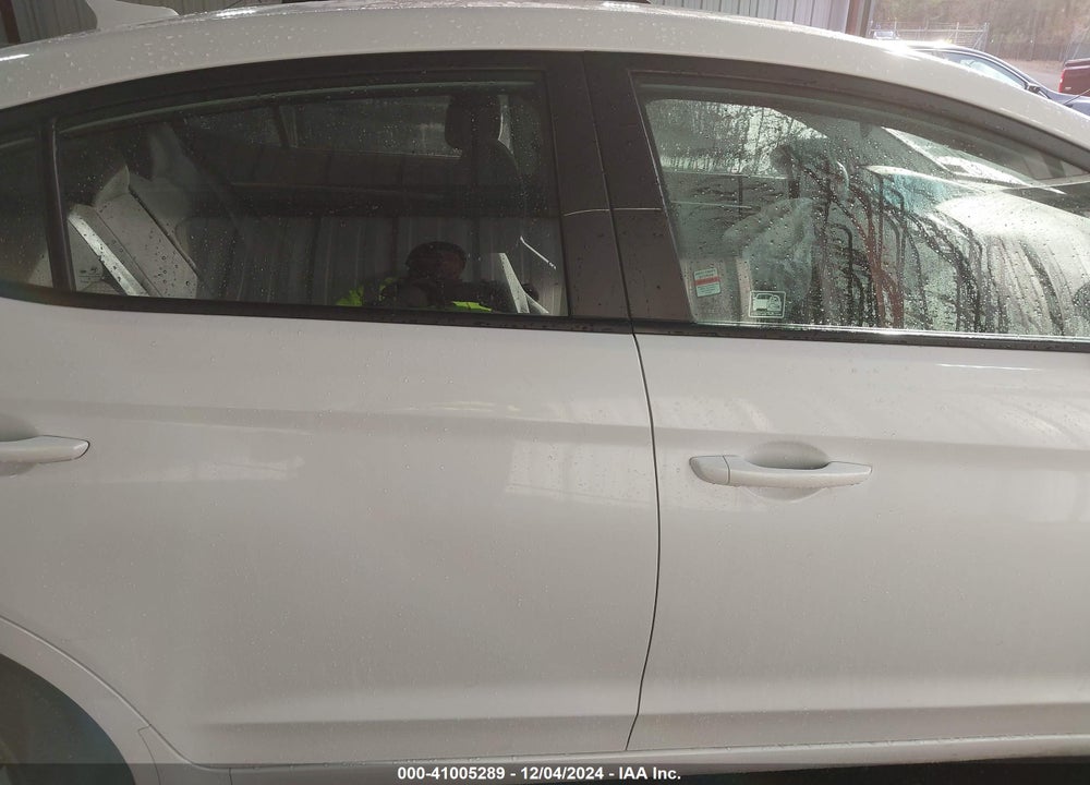 2020 HYUNDAI ELANTRA SEL VIN: 5NPD84LF2LH626626