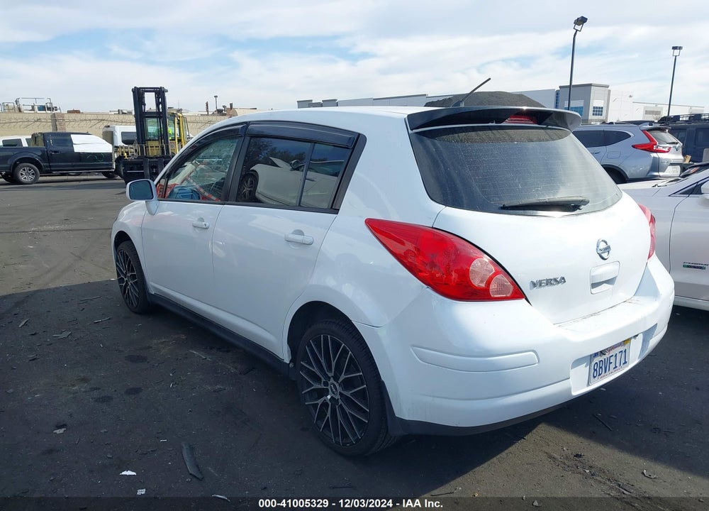 2011 NISSAN VERSA 1.8S VIN: 3N1BC1CP3BL449907